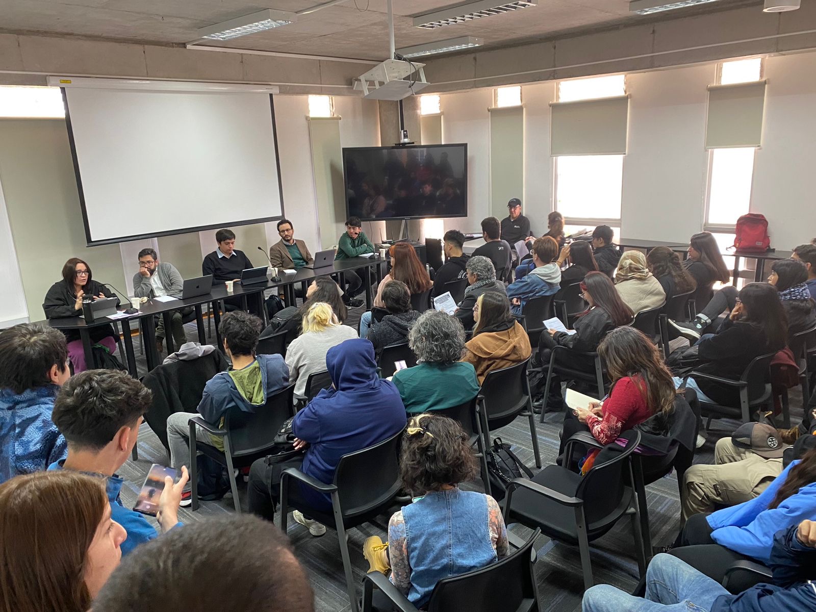 25ed0665-ac8b-4a87-b4f1-3fa5c2c1dbe9